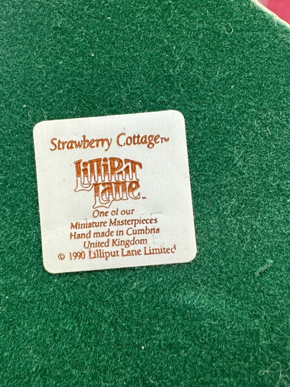 VINTAGE LILLIPUT LANE "STRAWBERRY COTTAGE" MINIATURE HANDMADE IN UK 1990 w/o BOX - Picture 8 of 11